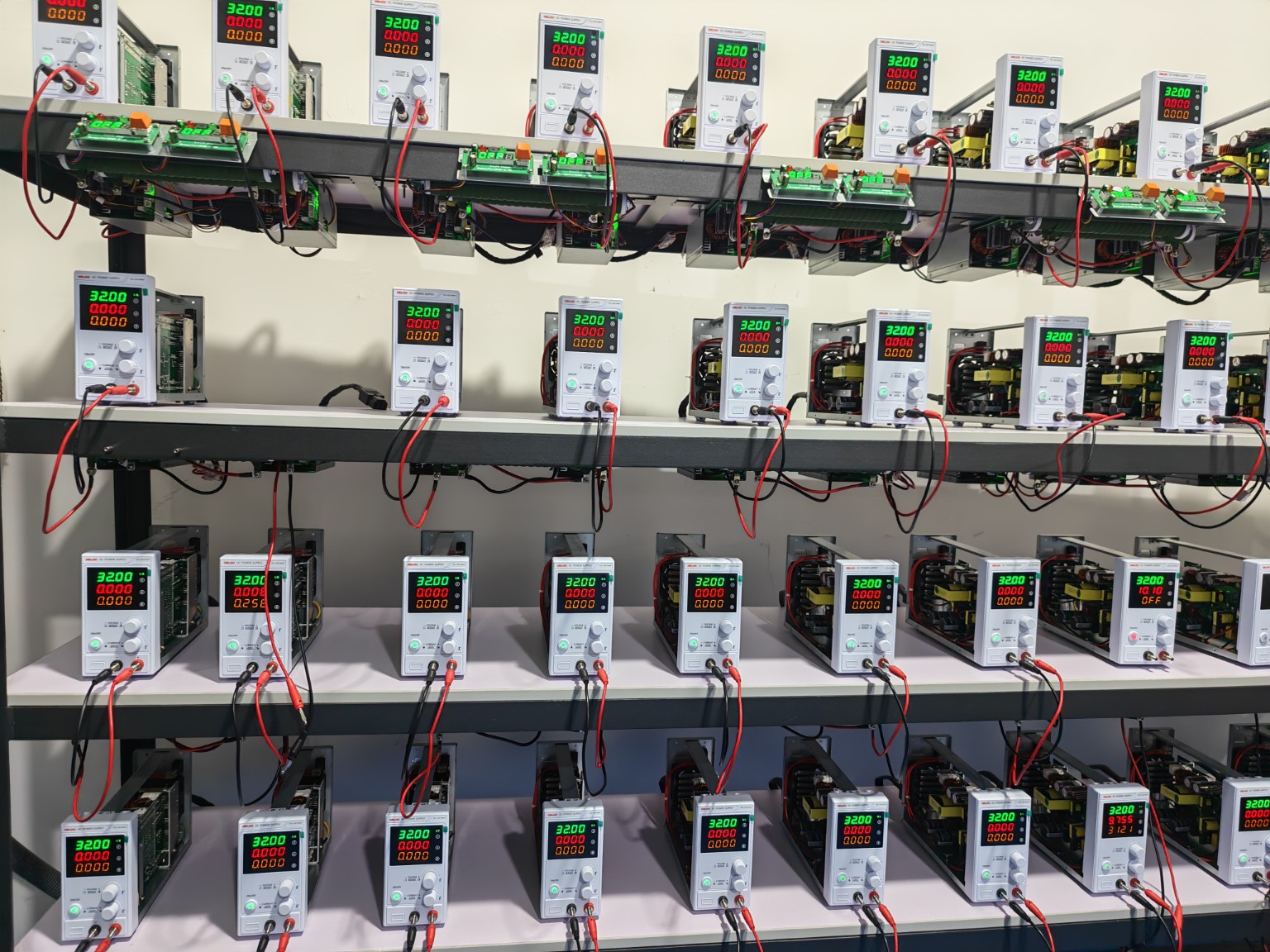 eTOMMENS DC Power Supply aging test and burn-in area